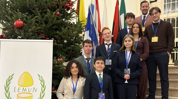 „Speak up“ für globale Verantwortung: Schüler der Alexander-von-Humboldt-Schule bei LEMUN 2025